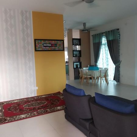 Fathullah's Homestay Alor Setar Bagian luar foto
